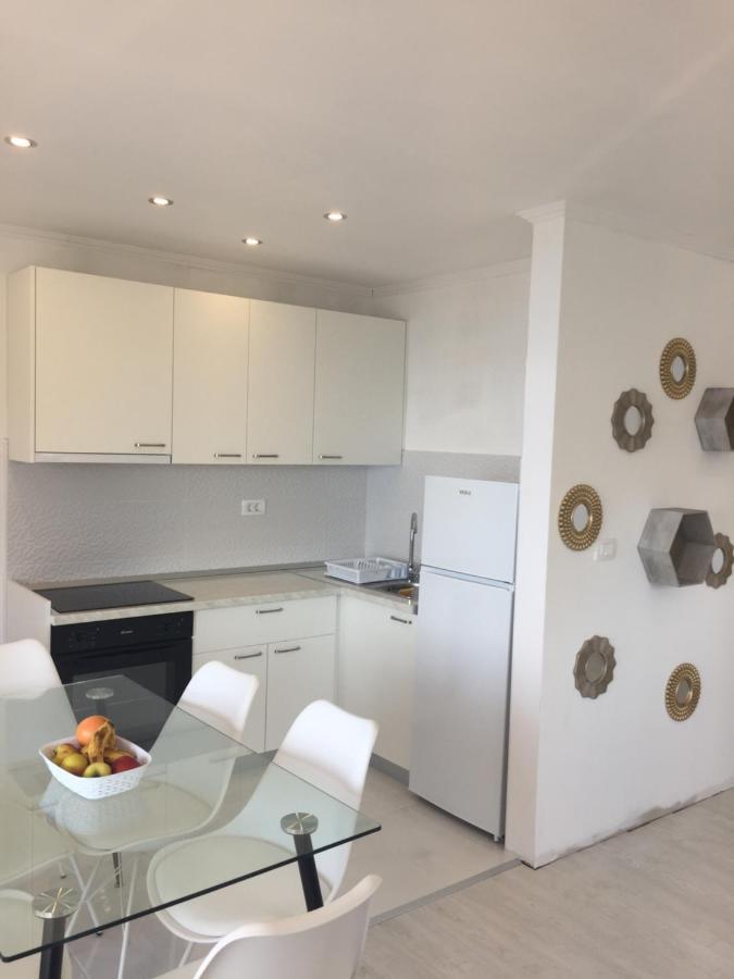 Apartments Jurakovic Živogošće Εξωτερικό φωτογραφία