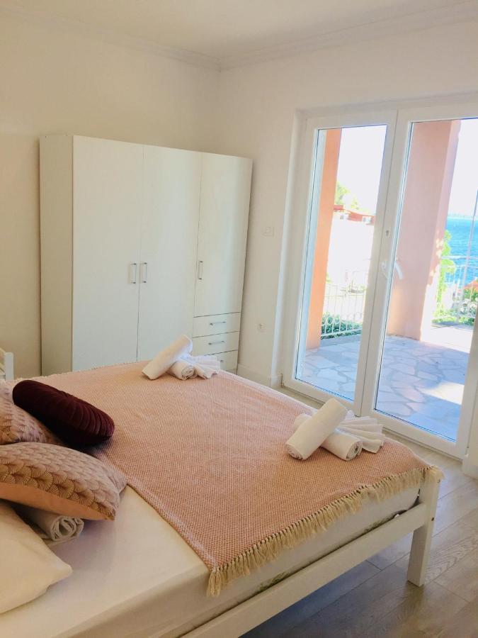 Apartments Jurakovic Živogošće Εξωτερικό φωτογραφία