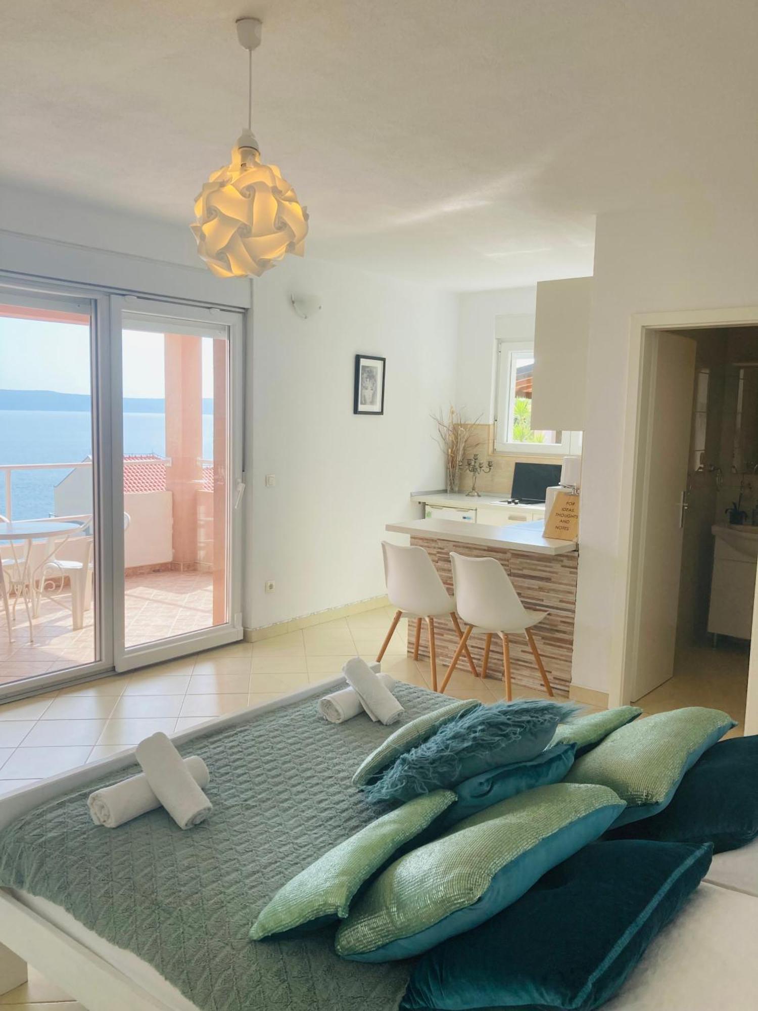 Apartments Jurakovic Živogošće Εξωτερικό φωτογραφία