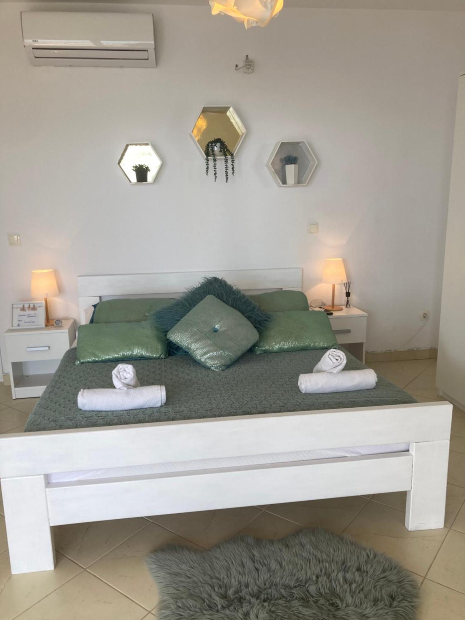 Apartments Jurakovic Živogošće Εξωτερικό φωτογραφία