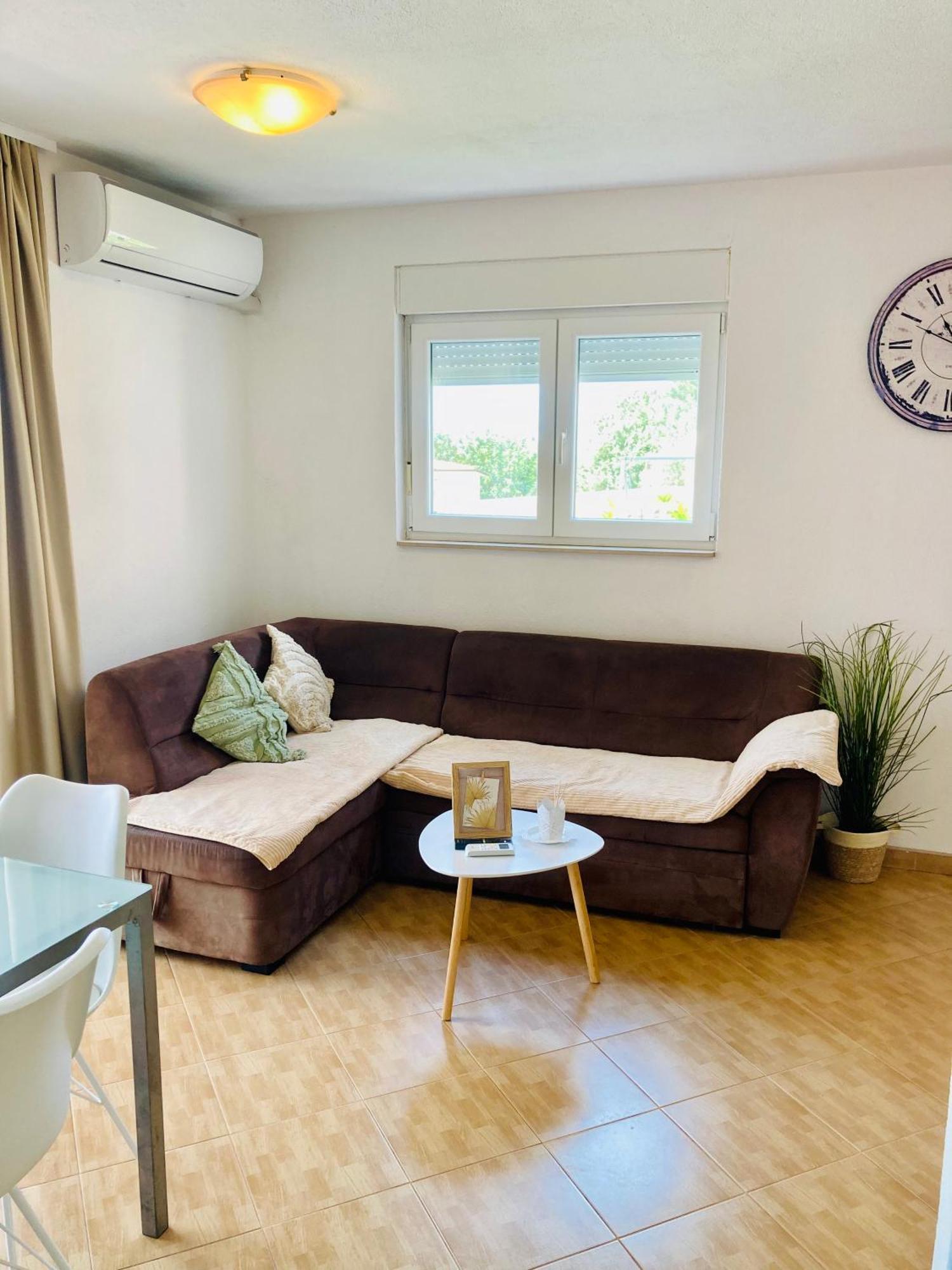 Apartments Jurakovic Živogošće Εξωτερικό φωτογραφία
