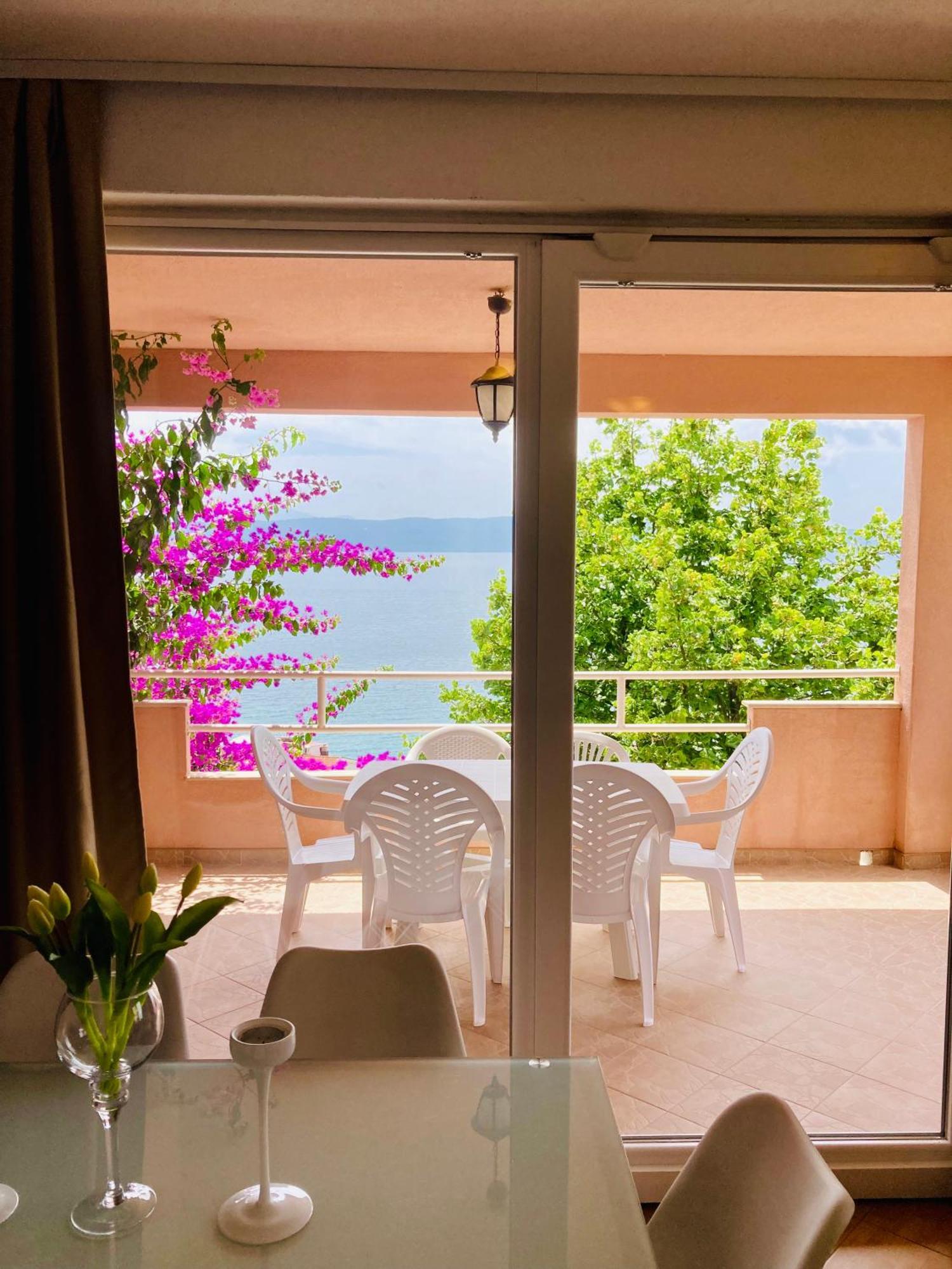 Apartments Jurakovic Živogošće Εξωτερικό φωτογραφία